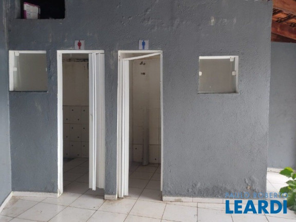 Imagem Casa com 2 Quartos à Venda, 230 m² em Vila Helena - Santo André Imagem Casa com 2 Quartos à Venda, 230 m² em Vila Helena - Santo André