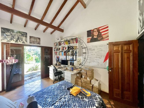 Imagem Casa de Condomínio com 3 Quartos à Venda, 1.643 m² em Vila Diva - Carapicuíba