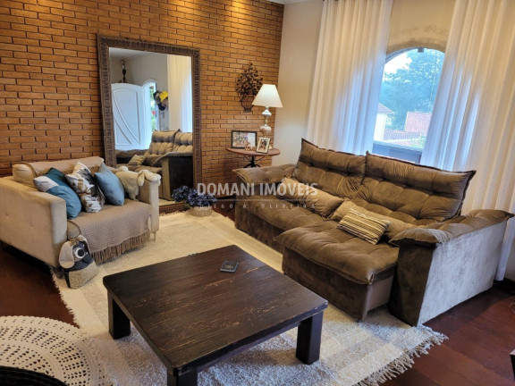 Imagem Casa com 4 Quartos à Venda, 160 m² em Região Da Abernéssia - Campos Do Jordão