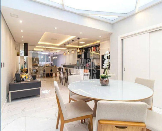 Casa com 4 Quartos à Venda, 200 m² em Alto Da Lapa - São Paulo