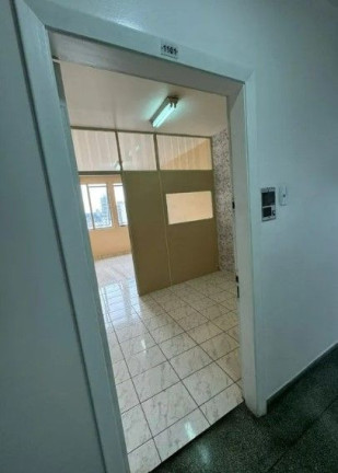 Imóvel Comercial à Venda, 22 m² em Centro - Curitiba