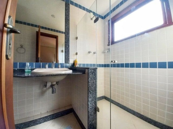 Imagem Casa com 4 Quartos à Venda, 399 m² em Quebra Frascos - Teresópolis