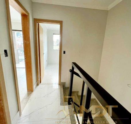 Imagem Casa com 3 Quartos à Venda, 145 m² em Santa Branca - Belo Horizonte Imagem Casa com 3 Quartos à Venda, 145 m² em Santa Branca - Belo Horizonte