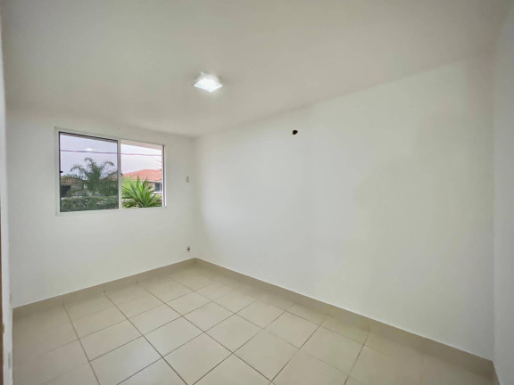 Imagem Casa de Condomínio com 3 Quartos à Venda, 300 m² em Despraiado - Cuiabá