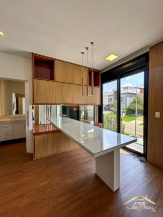 Imagem Casa de Condomínio com 4 Quartos à Venda, 350 m² em Tamboré - Santana De Parnaíba Imagem Casa de Condomínio com 4 Quartos à Venda, 350 m² em Tamboré - Santana De Parnaíba