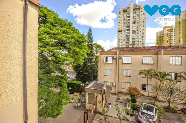 Imagem Imóvel com 1 Quarto à Venda, 33 m² em Passo Da Areia - Porto Alegre Imagem Imóvel com 1 Quarto à Venda, 33 m² em Passo Da Areia - Porto Alegre