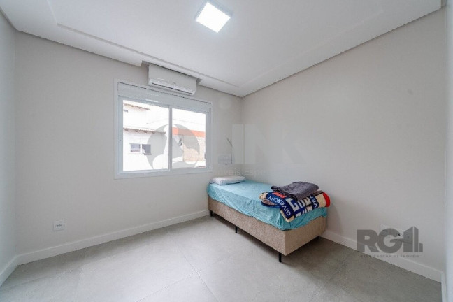 Imagem Imóvel com 3 Quartos à Venda, 175 m² em Hípica - Porto Alegre Imagem Imóvel com 3 Quartos à Venda, 175 m² em Hípica - Porto Alegre