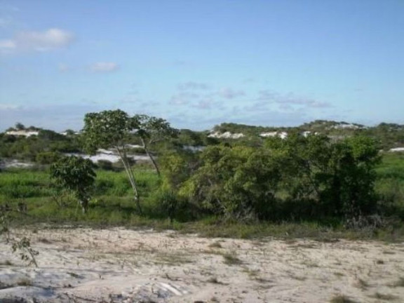 Terreno à Venda, 2.856 m² em Stella Maris - Salvador
