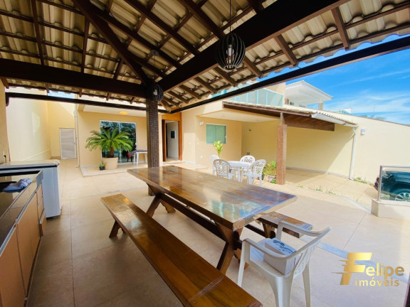 Imagem Casa com 4 Quartos à Venda, 300 m² em São Judas Tadeu - Guarapari