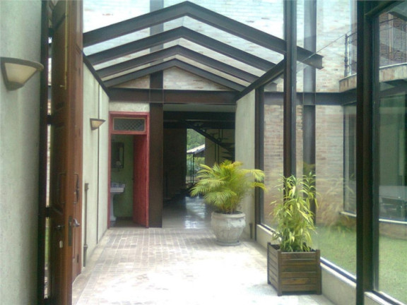 Imagem Casa com 5 Quartos à Venda, 1.000 m² em Vila Real Moinho Velho - Embu Das Artes Imagem Casa com 5 Quartos à Venda, 1.000 m² em Vila Real Moinho Velho - Embu Das Artes
