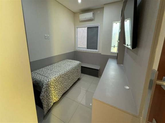 Imagem Casa com 3 Quartos à Venda, 157 m² em Caiçara - Praia Grande Imagem Casa com 3 Quartos à Venda, 157 m² em Caiçara - Praia Grande