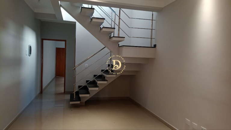 Sobrado com 3 Quartos à Venda, 168 m² em Jardim Das Indústrias - São José Dos Campos