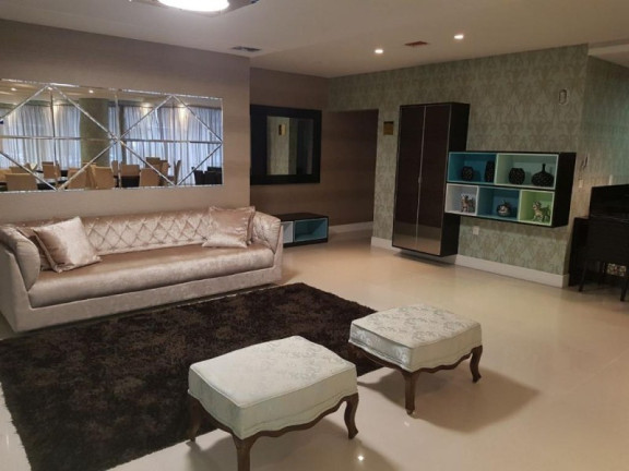 Imagem Imóvel com 3 Quartos à Venda, 140 m² em Centro - Balneário Camboriú