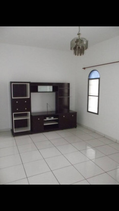 Imagem Casa com 3 Quartos à Venda, 150 m² em Centro - Boituva