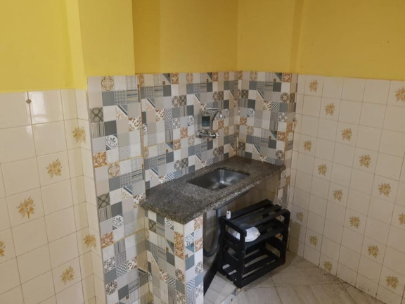 Imagem Imóvel com 1 Quarto para Alugar, 25 m² em Campo Grande - Rio De Janeiro
