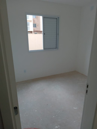 Imagem Apartamento com 2 Quartos à Venda, 50 m² em Chácara Selles - Guaratinguetá