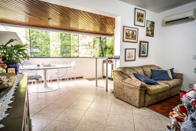 Imagem Apartamento com 2 Quartos à Venda, 80 m² em Petrópolis - Porto Alegre
