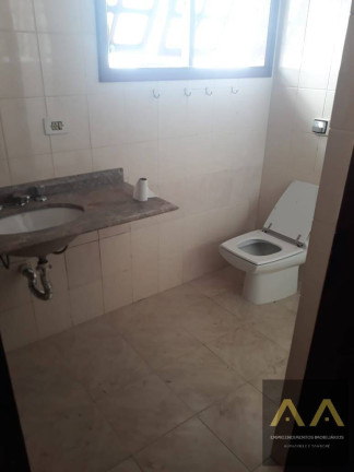 Imagem Casa com 4 Quartos para Alugar,  em São Paulo
