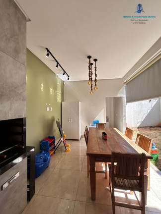Imagem Casa com 3 Quartos à Venda, 172 m² em Santa Genoveva - Goiânia