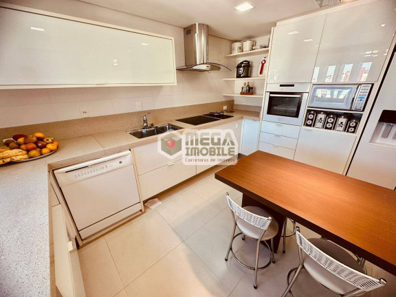 Imagem Apartamento com 3 Quartos à Venda, 162 m² em Centro - Florianópolis
