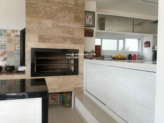 Imagem Casa com 4 Quartos à Venda, 530 m² em Córrego Grande - Florianópolis