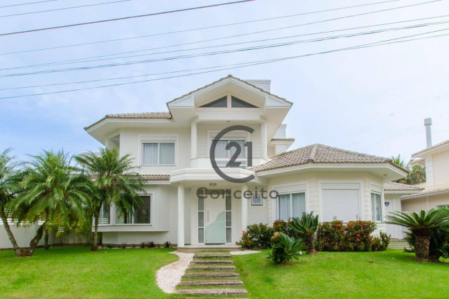 Casa com 4 Quartos à Venda, 343 m² em Cacupé - Florianópolis