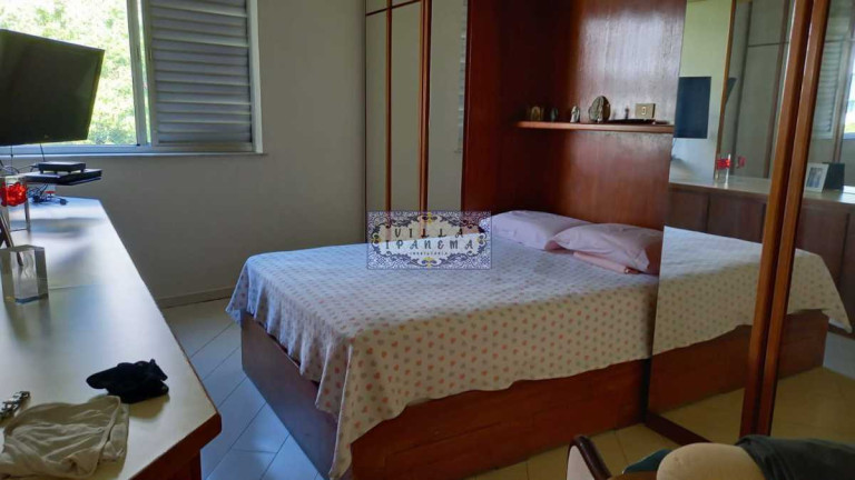 Imagem Apartamento com 4 Quartos à Venda, 170 m² em Tijuca - Rio De Janeiro Imagem Apartamento com 4 Quartos à Venda, 170 m² em Tijuca - Rio De Janeiro