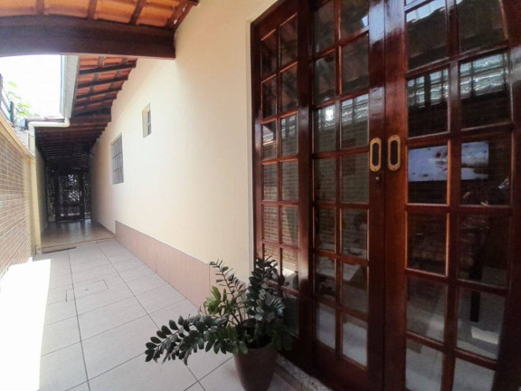 Imagem Casa com 2 Quartos à Venda, 145 m² em Vila Guilhermina - Praia Grande Imagem Casa com 2 Quartos à Venda, 145 m² em Vila Guilhermina - Praia Grande