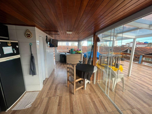 Imagem Casa com 3 Quartos à Venda, 142 m² em Maracanã - Praia Grande