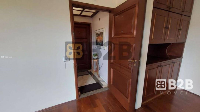 Imagem Apartamento com 4 Quartos à Venda, 140 m² em Edificio Camila - Bauru Imagem Apartamento com 4 Quartos à Venda, 140 m² em Edificio Camila - Bauru