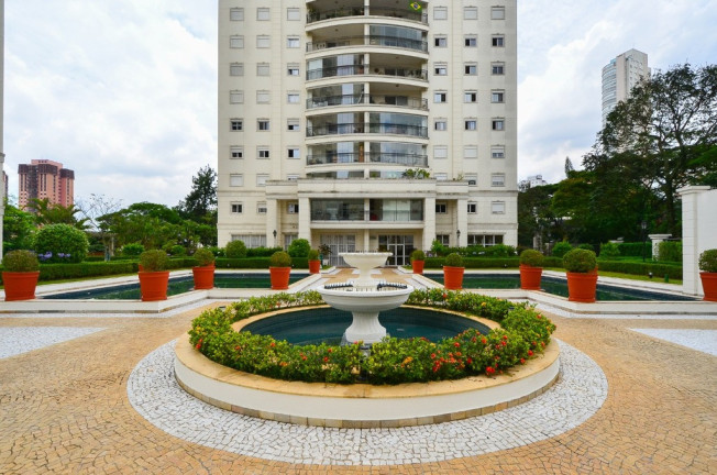 Imagem Imóvel com 4 Quartos à Venda, 210 m² em Vila Sofia - São Paulo Imagem Imóvel com 4 Quartos à Venda, 210 m² em Vila Sofia - São Paulo