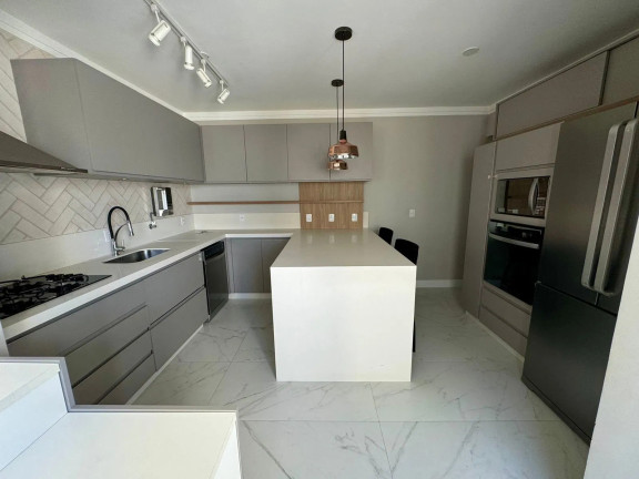 Imagem Apartamento com 3 Quartos à Venda, 131 m² em Centro - Balneário Camboriú