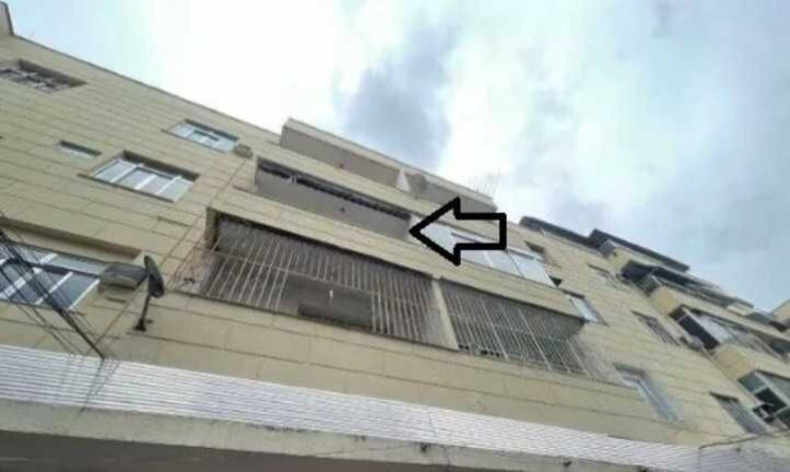 Imagem Apartamento com 2 Quartos à Venda, 84 m² em Centro - Duque De Caxias