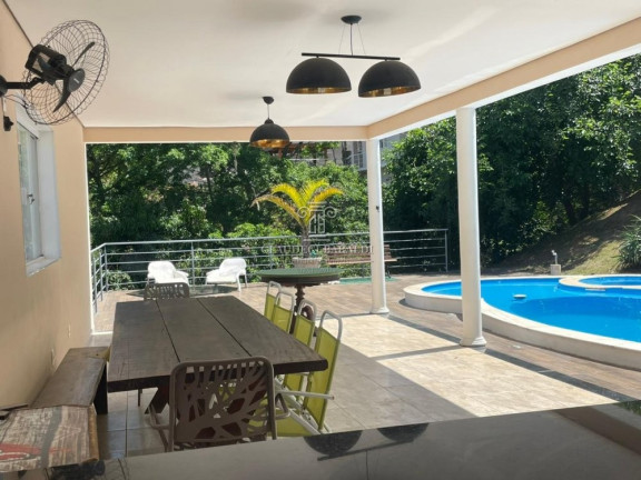 Imagem Sobrado com 3 Quartos à Venda, 400 m² em Barreiro - Araçoiaba Da Serra Imagem Sobrado com 3 Quartos à Venda, 400 m² em Barreiro - Araçoiaba Da Serra