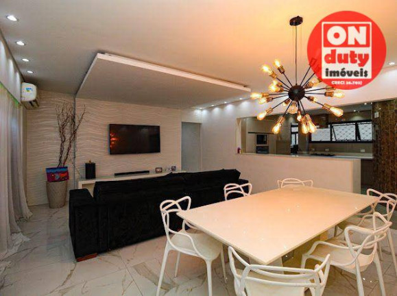 Apartamento com 3 Quartos à Venda, 120 m² em Gonzaga - Santos
