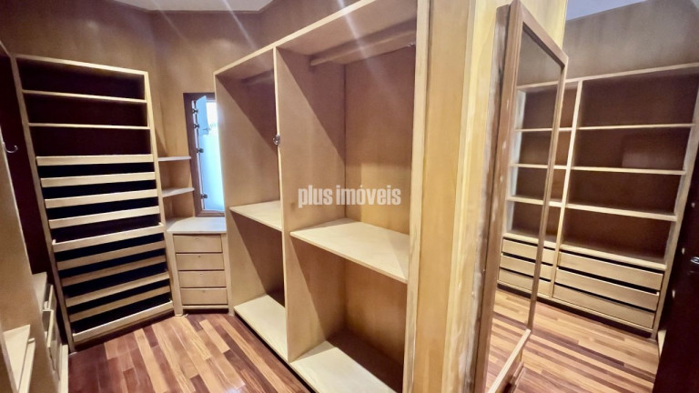 Imagem Casa com 4 Quartos à Venda, 950 m² em Chácara Flora - São Paulo Imagem Casa com 4 Quartos à Venda, 950 m² em Chácara Flora - São Paulo