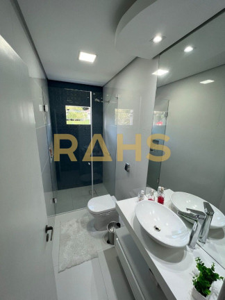 Imagem Casa com 4 Quartos à Venda, 184 m² em Santo Antônio - Joinville Imagem Casa com 4 Quartos à Venda, 184 m² em Santo Antônio - Joinville