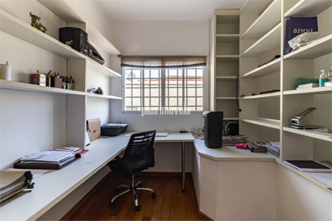 Imagem Casa com 2 Quartos à Venda, 180 m² em Vila Madalena - São Paulo Imagem Casa com 2 Quartos à Venda, 180 m² em Vila Madalena - São Paulo