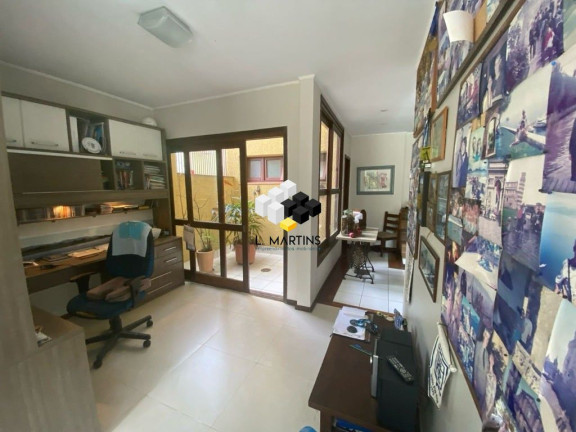 Imagem Casa com 3 Quartos à Venda, 293 m² em Jardim Do Salso - Porto Alegre