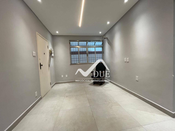 Apartamento com 2 Quartos à Venda, 55 m² em Campo Grande - Santos