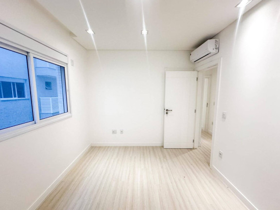 Imagem Apartamento com 3 Quartos à Venda, 130 m² em Centro - Itapema
