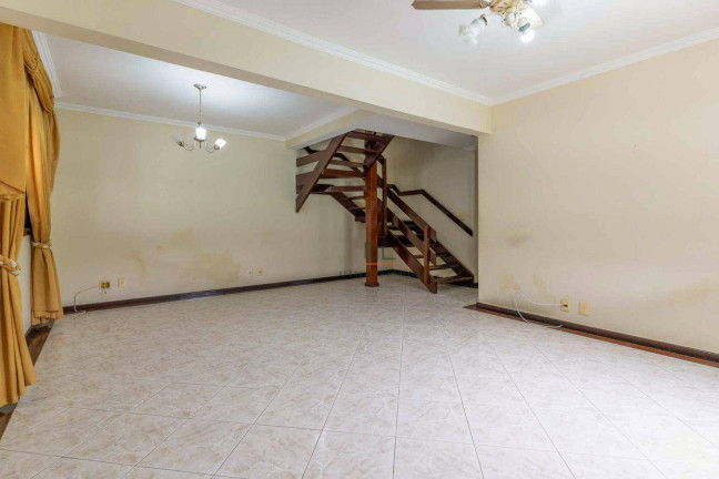 Imagem Casa com 3 Quartos à Venda, 171 m² em Piratininga - Niterói