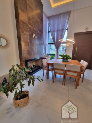 Casa com 4 Quartos à Venda, 235 m² em Cachoeira Do Bom Jesus - Florianópolis