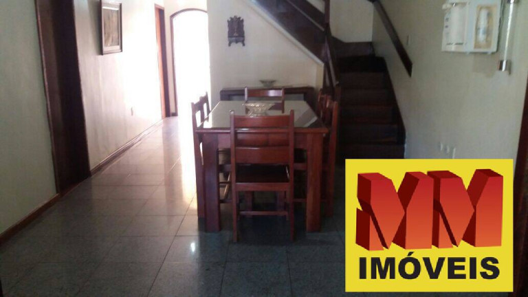 Imagem Casa com 8 Quartos à Venda, 236 m² em Vila Nova - Cabo Frio