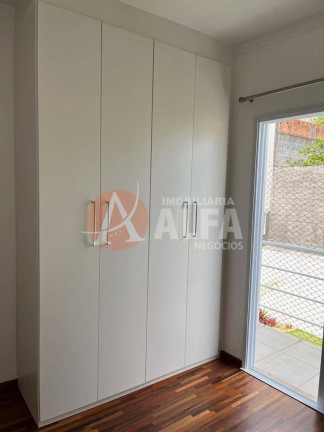 Imagem Casa com 3 Quartos à Venda, 192 m² em Moinho Velho - Cotia Imagem Casa com 3 Quartos à Venda, 192 m² em Moinho Velho - Cotia