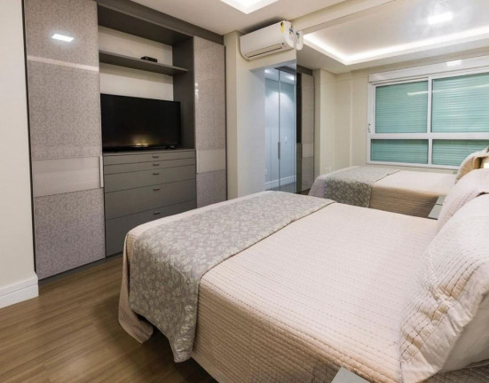 Imagem Apartamento com 3 Quartos à Venda, 152 m² em Centro - Balneário Camboriú