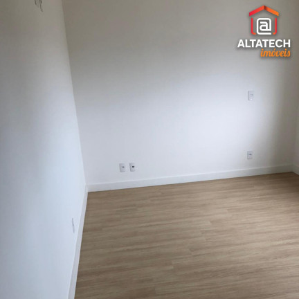 Imagem Imóvel com 2 Quartos à Venda, 90 m² em Jardim Cascatinha - Poços De Caldas Imagem Imóvel com 2 Quartos à Venda, 90 m² em Jardim Cascatinha - Poços De Caldas