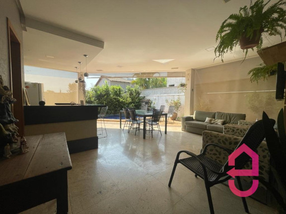 Imagem Sobrado à Venda, 406 m² em Jardins Madri - Goiânia