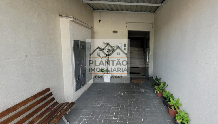 Imagem Apartamento com 3 Quartos à Venda, 54 m² em Palmital - Colombo