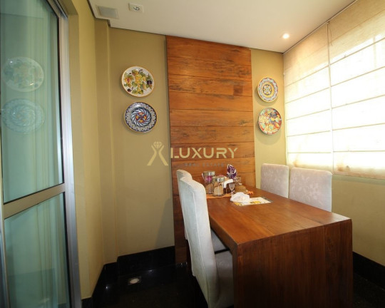 Imagem Imóvel com 4 Quartos à Venda, 181 m² em Belvedere - Belo Horizonte